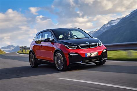 2018 BMW i3s injects sportiness into Munich's EV | DriveMag Cars