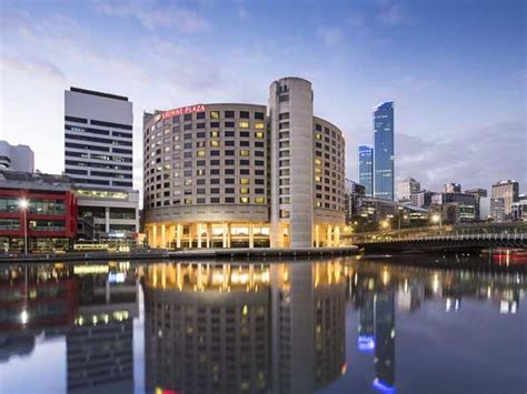 Crowne Plaza Melbourne achieves 25% reduction in gas consumption by ...