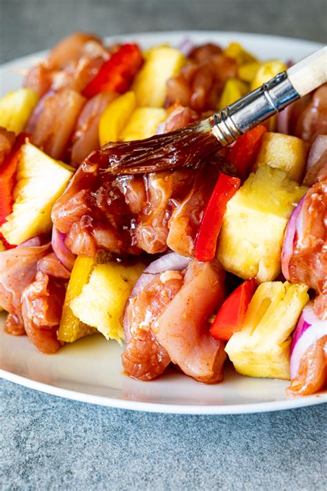 Hawaiian chicken skewers - Simply Delicious