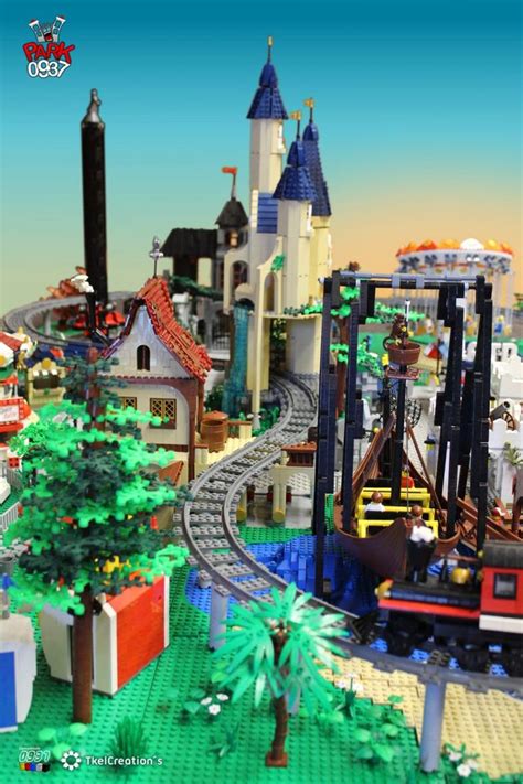 Tutti al Luna Park LEGO® con la MOC Theme Park 0937! - Mattonito | Lego ...