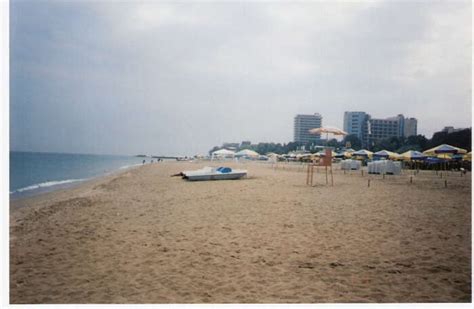 6 Beautiful Varna Beaches Where You Can Have A Fantastic 2023 Vacay!