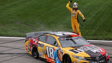 Kyle Busch wins NASCAR Buschy McBusch Race 400 at Kansas on his ...