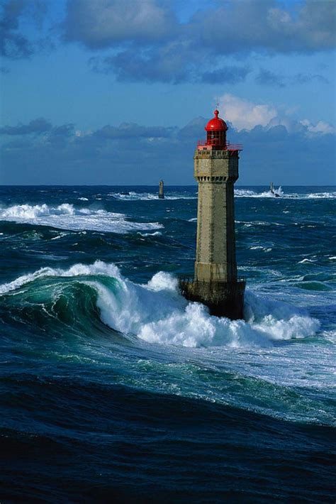 Pin de Miros Montoya en Faro | Faro, Faro de luz y Faroles