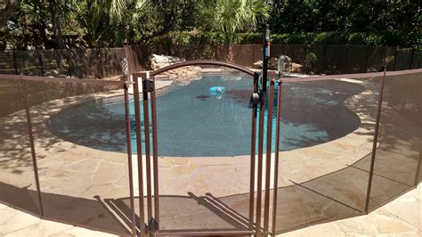 Installation Info On A Life Saver Pool Fence - Best Pool Fence Houston