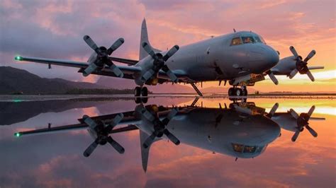 P-3 Orion antisubmarine and maritime patrol aircraft. | Us navy ...