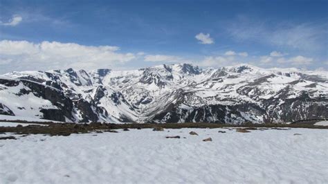 Early Summer Snowy mountains near Cody, Wyoming - Buffalo Bill Center ...