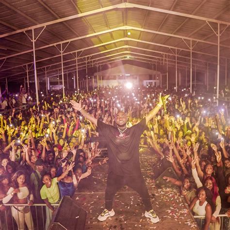 OBO doing it big: Over 10,000 gather to listen to Davido in Suriname ...