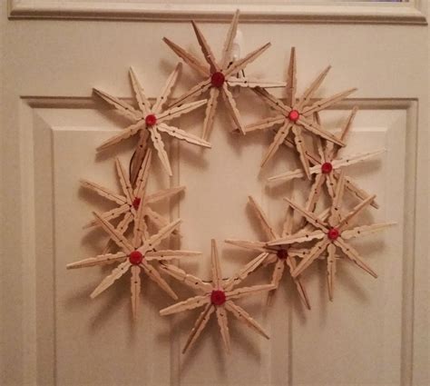 My View of the Honeypot: Clothespin Wreath