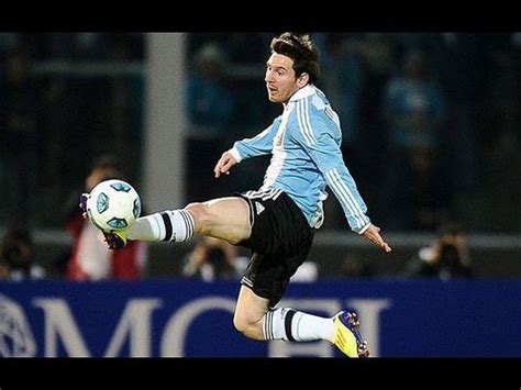 Lionel Messi Amazing Ball Control ||HD|| - YouTube