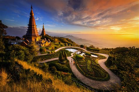 Doi Inthanon National Park, Thailand photo on Sunsurfer