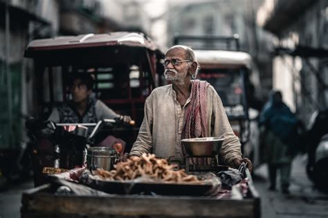 Street Photography in India - Andrew Studer