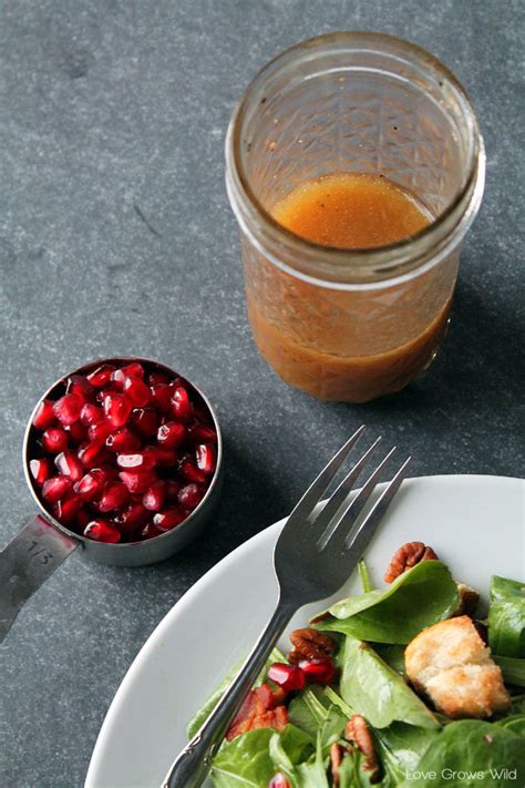 Pomegranate Breakfast Salad with Maple Vinaigrette and Cinnamon Sugar ...