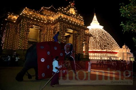 Kelaniya Duruthu Maha Perahera - The Morning - Sri Lanka News