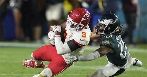 Refs Ripped by Twitter After 'Bulls--t' Penalty in Chiefs' Super Bowl Win vs. Eagles | News ...