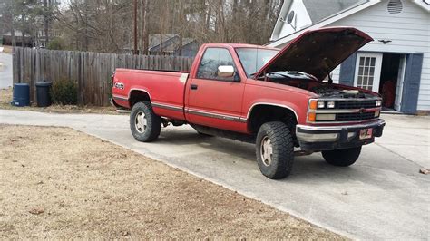 Chevy K1500 4x4 with 3 in. Body Lift - Classic Chevrolet C/K Pickup 1500 1988 for sale