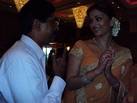 kudla bluez: Aishwarya Rai at Shrima's baby shower