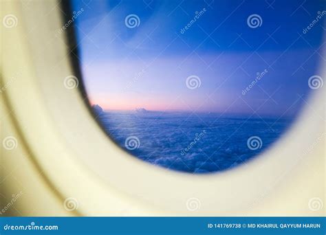 View of Sunset from Aeroplane Stock Photo - Image of nature, dramatic ...