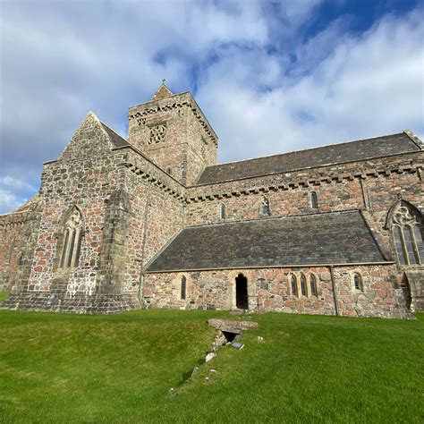 Iona Abbey, Scotland - Historiette