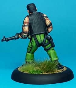 Modern soldier with automatic rifle - Green Beret from Rogue Miniatures ...