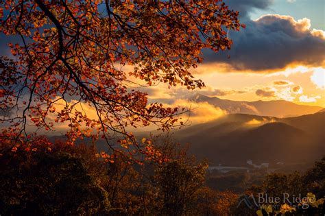 25 Best Places in the Blue Ridge for Fall Foliage