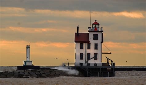 Lorain Lighthouse – "Jewel of the Port"