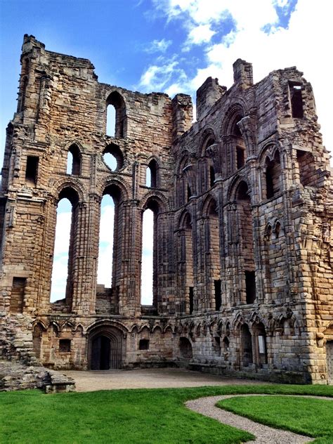 Explore the Rich History of Tynemouth Priory in Tyne & Wear