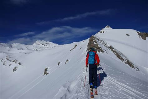 Exlusive Chamonix ski touring Weekend - Choose your own Route!