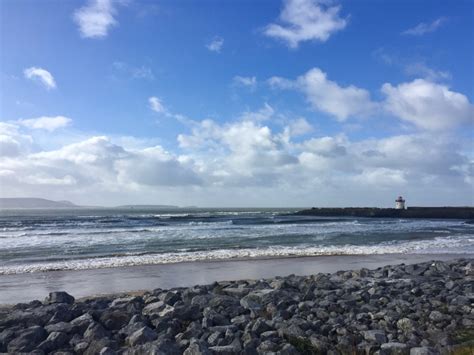 Burry Port Beach, Carmarthenshire, Wales :: British Beaches