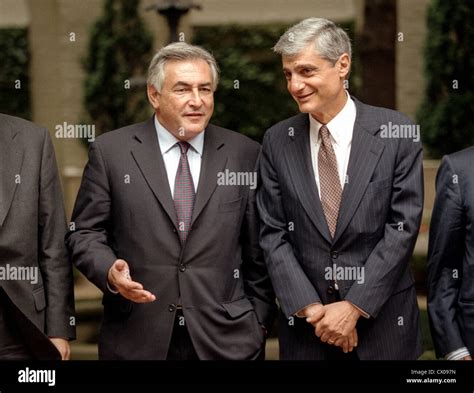 US Treasury Secretary Robert Rubin (right) talks with French Minister ...