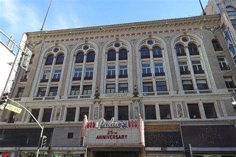 Old And New Downtown Los Angeles Walking Tour