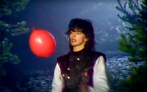 99 Luftballons - NENA - (1983) - Bedri Yılmaz