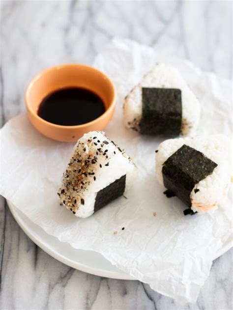 How to Make Onigiri (Japanese Rice Balls) Story - My Everyday Table