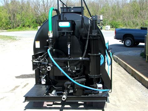 ESSP-2000 Skid Systems - Asphalt Sealcoating Equipment - Nealco ...