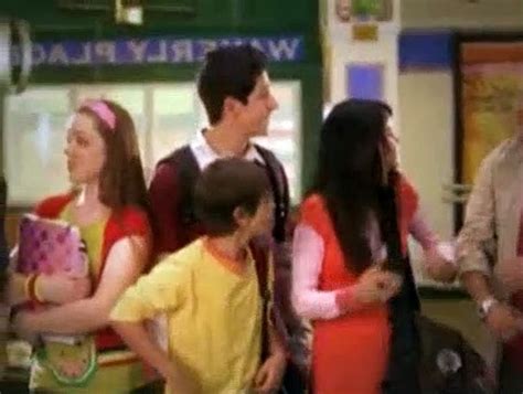 Wizards Of Waverly Place S02E03 - Graphic Novel - video Dailymotion