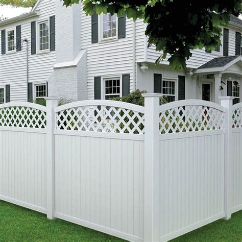 22 Vinyl Fence Ideas for Residential Homes