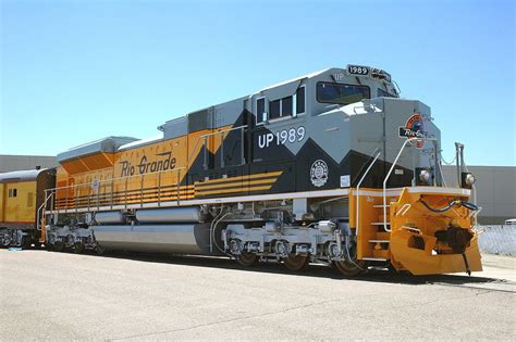 UP 1989, DRGW Heritage Unit, New EMD SD70ACe, at the unveiling event ...