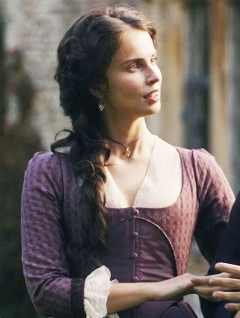 Poldark costumes by episode: 4x03 - The Madwoman in the Attic