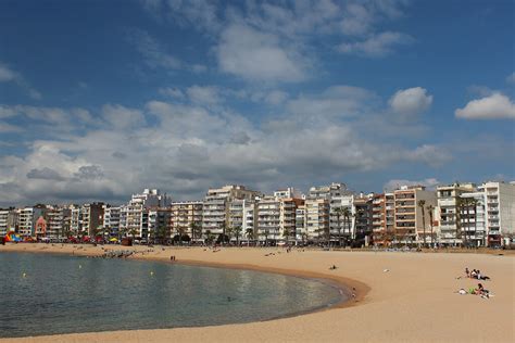 Weather in Blanes in August: Temperature, Rainfall, Sunshine... for ...