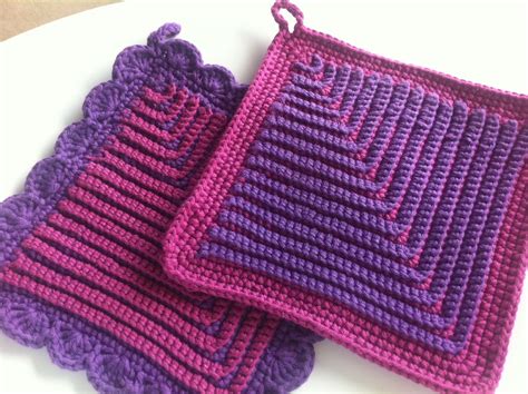 German Potholders By Cindasaur - Free Crochet Pattern - (ravelry)/ these look amazing! must try ...