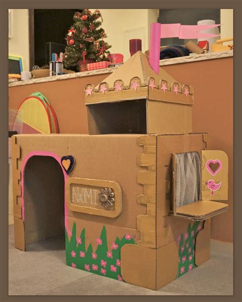 Pin by Lena Bogdanova on DIY craft done | Cardboard box houses ...