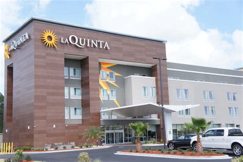 La Quinta Inn & Suites | Brunswick, GA 31520