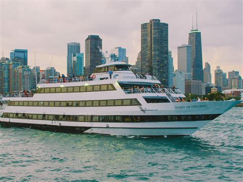 15 Best Boat Tours in Chicago for 2024 | Best Things to Do in Chicago