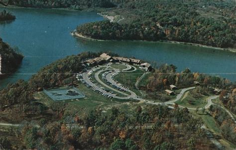 Burr Oak Lodge, Burr Oak Lake State Park Glouster, OH Postcard