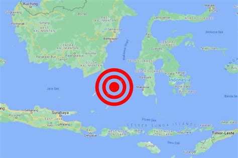 'Very terrifying': Indonesia rocked by 7.1 magnitude earthquake