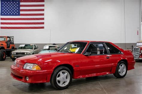 1992 Ford Mustang | American Muscle CarZ