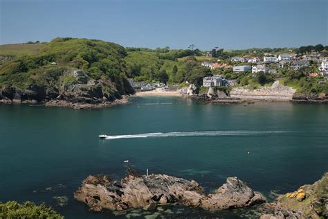 Fowey River Mouth | Cornwall Guide Images