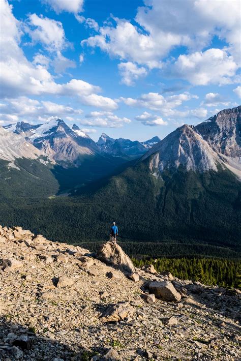 The 10 Best Hikes in Yoho National Park - The Banff Blog