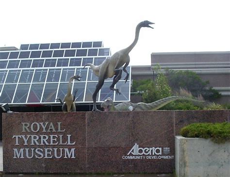 File:Royal Tyrrell Museum- Alberta Canada.jpg - Wikipedia