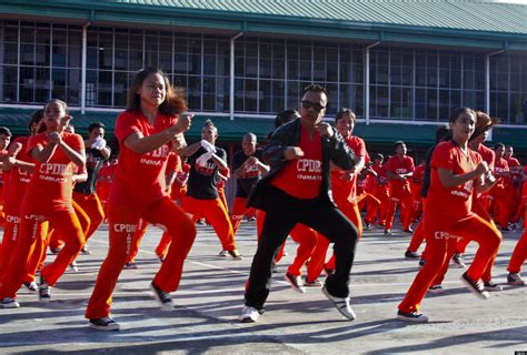 Philippines Prison Dancers Featured In Movie 'Dance Of The Steel Bars ...