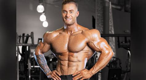 Chris Bumstead: A Bodybuilder’s Workout Routine and Diet Plan - The ...